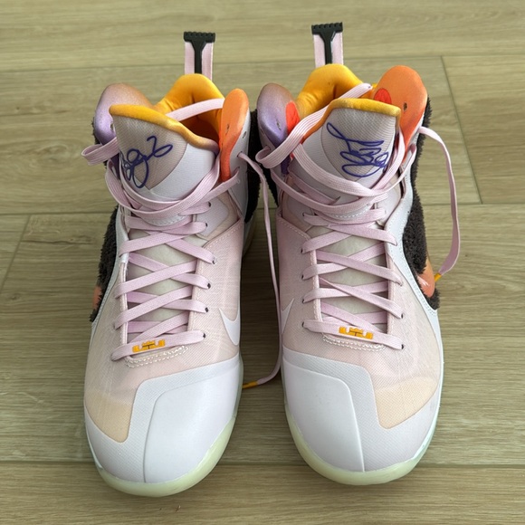 NIKE LEBRON 9 “KING OF LA” 2022 SNEAKERS - Picture 2 of 11